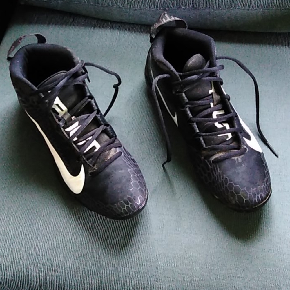 Nike baseball cleats
